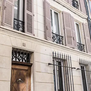 Vakantiehuis Boutique - La Demoiselle, Avignon