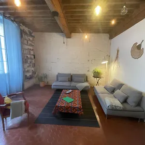 De Caractere, Proche Palais Des Papes Appartement